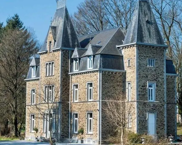 Chateau De Porcheresse